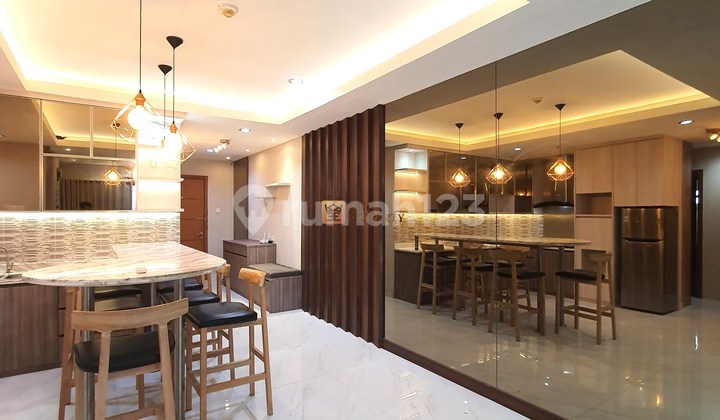 Exclusive! Luxury Fully Furnished Condominium 3Br 118M² Sea View at Green Bay Pluit Greenbay