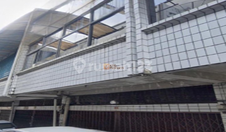 Don't Delay, See It Today! For Sale 3-Story Shophouse Setia Budhi Near Mal Pekanbaru & Sukaramai Market Don't Delay, See It Today! For Sale 3-Story Shophouse Setia Budhi Near Mal Pekanbaru & Sukaramai Market