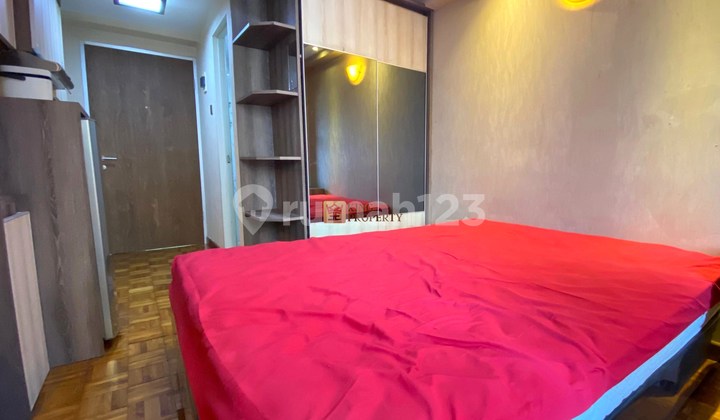 Just Bring Your Suitcase! For Rent: Minimalist Furnished Studio, Most Sought-After Location at Green Bay Pluit Greenbay Apartments.