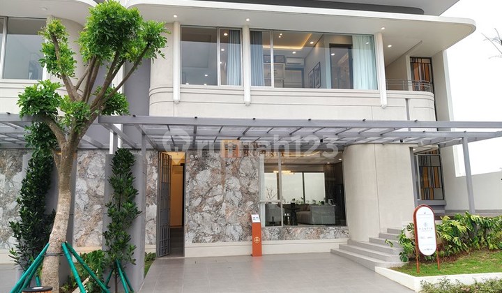 Iconic Lakeside Home Citragarden Lacovia Rumah Besar 12X17 View Danau Iconic Lakeside Home Citragarden Lacovia Rumah Besar 12X17 View Danau