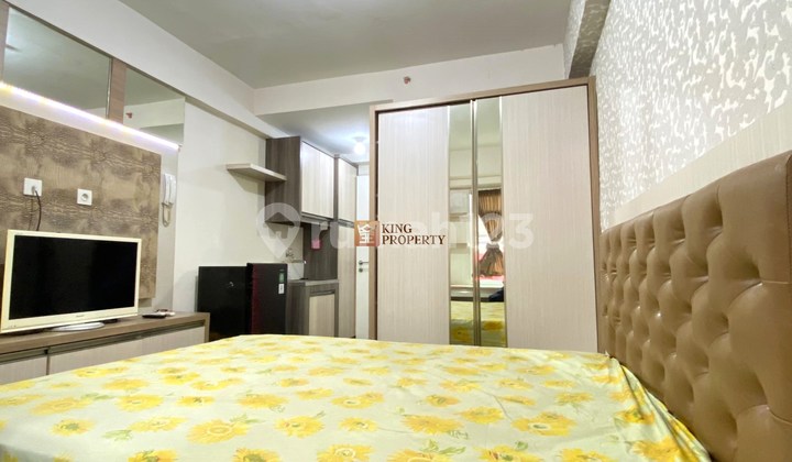 Looking for something Practical? Rent Green Bay Pluit Greenbay Studio Apartment Furnished Minimalist, Step Down and You're at the Mall. 2