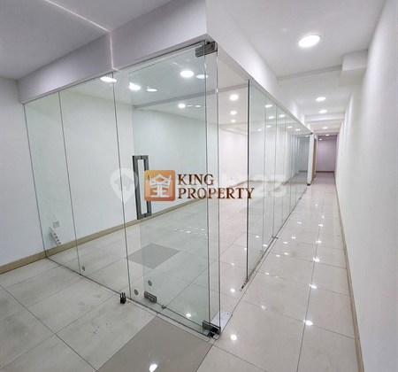 Looking for a Strategic Shop House? Ex Bank 3.5 Floor Shop House in Jembatan Lima Prime Spot, Suitable for Any Business, High Profit