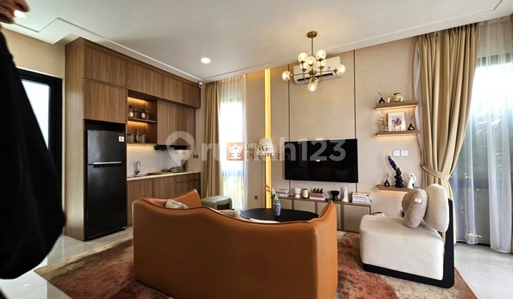 Cari Rumah Strategis? Rumah Kekinian Modern Tipe Blossom 7x13m² Dekat Stasiun Cari Rumah Strategis? Rumah Kekinian Modern Tipe Blossom 7x13m² Dekat Stasiun