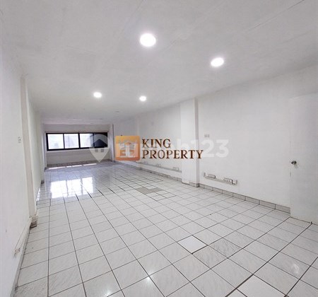 Disewa Ruko Strategis 3,5Lantai Ex Bank Jembatan Lima Prime Spot, Cocok untuk Usaha Apapun, Profit Tinggi