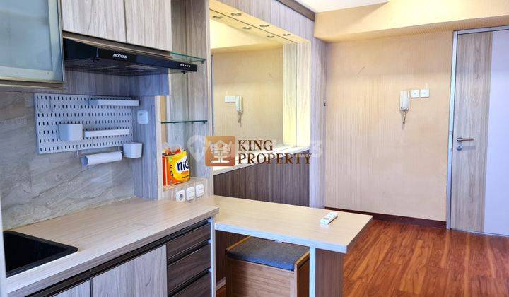 Tower Strategis 2BR 35m2 Furnished Hook View Laut Green Bay Pluit 2