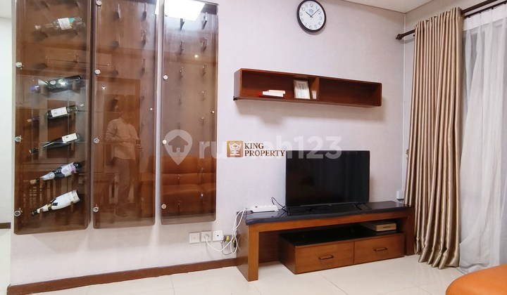 Spacious & Elegant Unit! Affordable 2Br Condominium 82M² Furnished Comfortable & Strategic Green Bay Pluit Greenbay 2