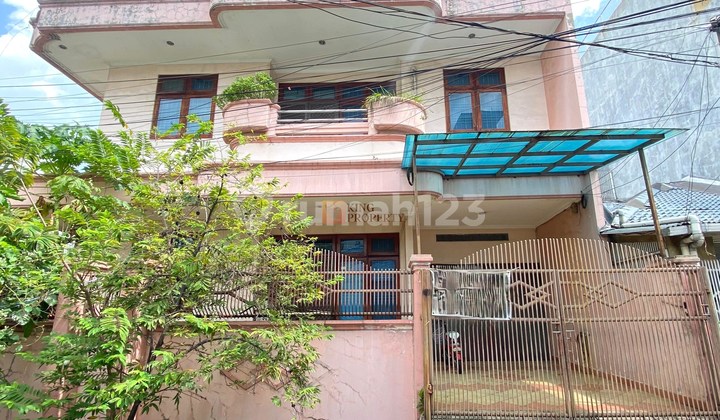 Dijual Cepat! Rumah Old Money 2 Lantai Hook di Muara Karang Pluit , Akses Super Strategis 2