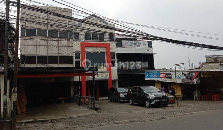 Ruko siap pakai di Kawasan Pondok Labu. 2
