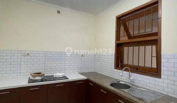 Rumah Bagus siap huni di kawasan Kalibata, Jakarta Selatan  6