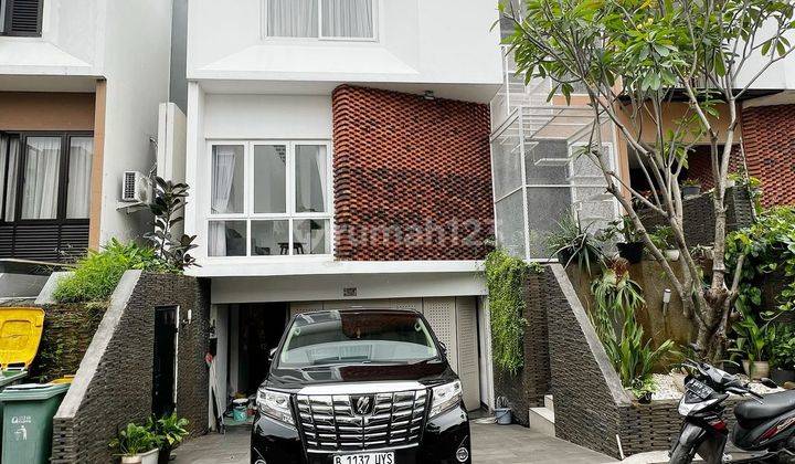 Rumah Kondisi Furnished Di Dekat Tol Simatupang 2