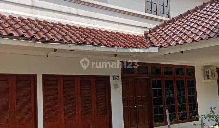 Rumah Besar Siap Huni Ada Swimmingpool Di Kawasan Ampera Jakarta Selatan  2