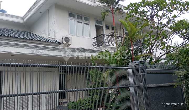 Nice House with Swimming Pool in the Kemang Area, South Jakarta 2