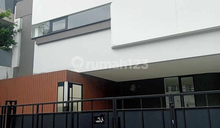 Nice House Ready to Occupy in Cilandak Near Highway Nice House Ready to Occupy in Cilandak Near Highway