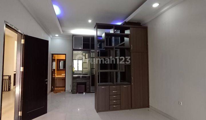Rumah Siap Area Tomang Siap Huni Bagus