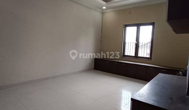 Rumah Siap Area Tomang Siap Huni Bagus