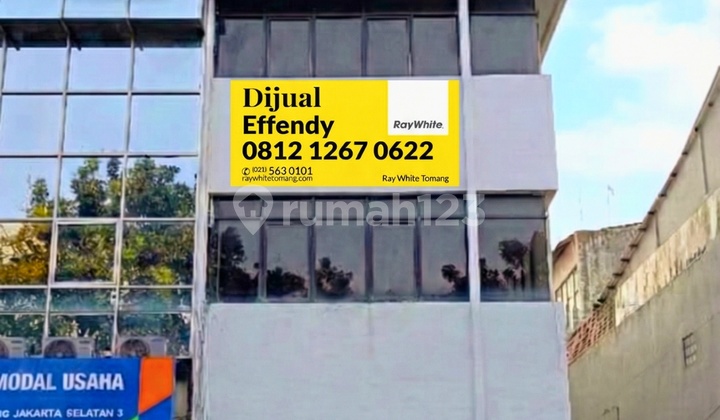 4-Story Shop House in Pasar Minggu Raya - Price Reduced by 700 Million, Move-In Ready