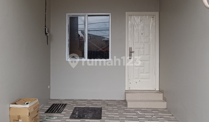 Rumah Baru Tomang 3 Lt, 3+1 Kt Dekat Tol & Mall, SHM, Siap Huni 2