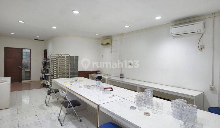 ruko roxy mas blok C2 jakarta pusat 6