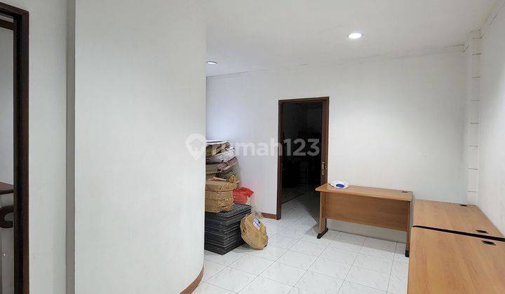 ruko roxy mas blok C2 jakarta pusat 13