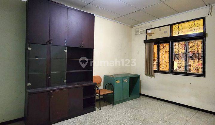 rumah kost jl mandala timur tomang
