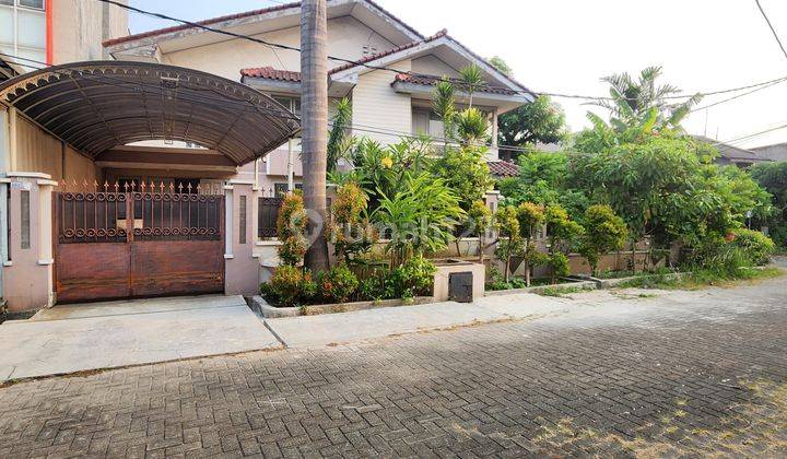 Rumah Hoek Di Jalan Taman Surya 1, Daan Mogot 1