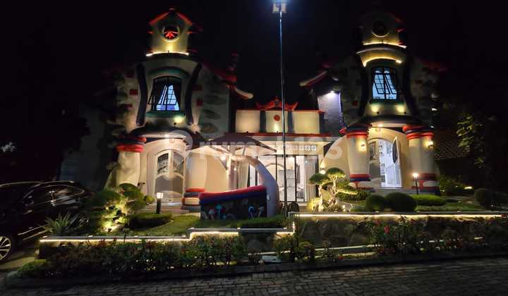 Dijual Villa Kota Bunga Puncak, View Alam Semesta Dijual Villa Kota Bunga Puncak, View Alam Semesta