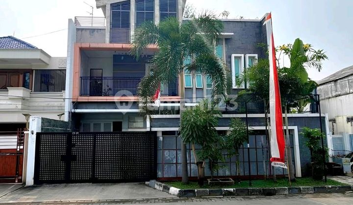 Dijual Rumah Siap Huni Green Garden Blok C1, Jalan Besar Dijual Rumah Siap Huni Green Garden Blok C1, Jalan Besar