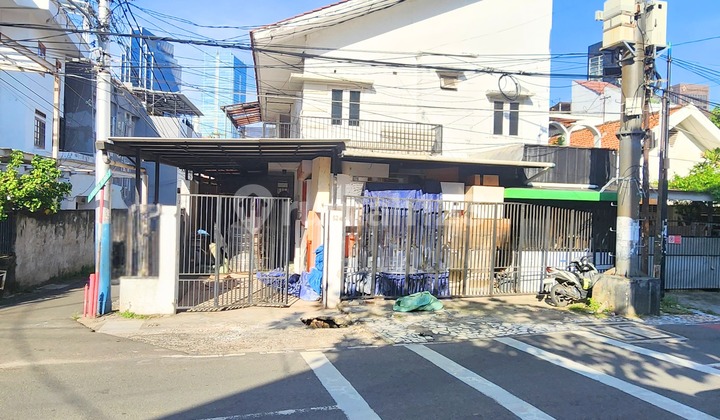 Dijual.rumah Bendungan Jatiluhur Jakpus, Cocok Utk Hotel/kost2an 2