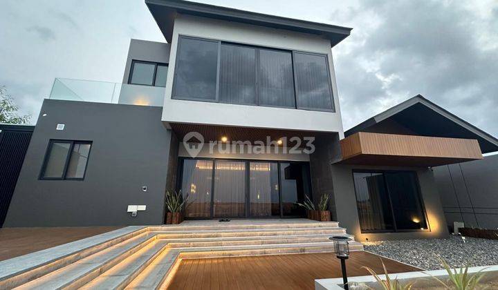 Rumah Mewah di Ocarina Fitur Smart Home Berkonsep Japanese Style Belakang Bs Parkir Kapal  1