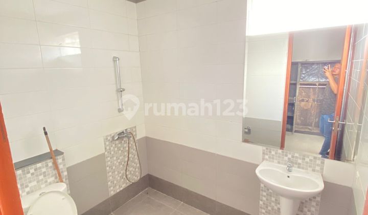 Di Jual Cepat Rumah 2 Lantai The Home At Southlink Batam 9