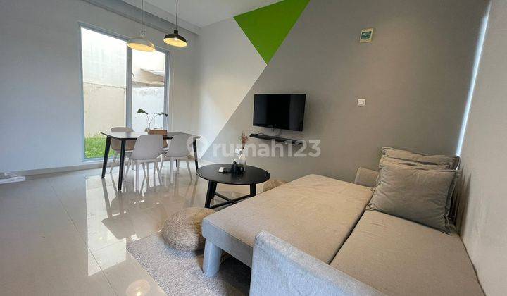 Rumah 2 Lantai di Perumahan The Monde Residence Batam 1