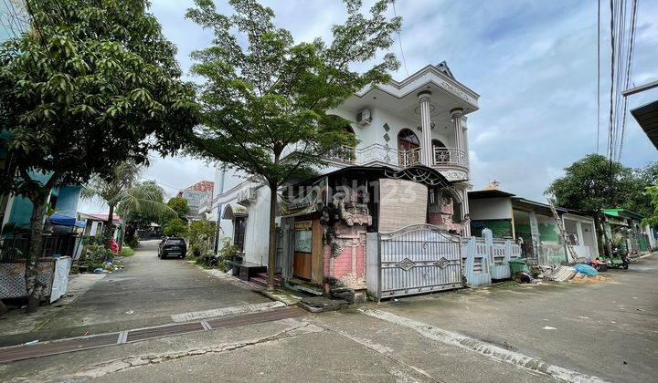 Dijual Cepat Rumah Mewah 2 Lantai di Tiban Indotri 12