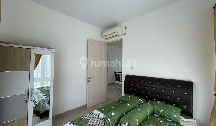 Disewakan Rumah 2 Lantai Furnished di Orchard Park Batam 4