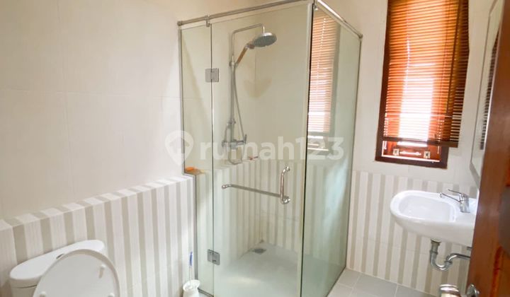 Disewakan Rumah di Villa Panbil Fully Furnished  17