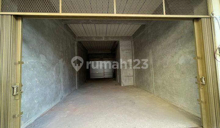 Disewakan Ruko Gandeng Nagoya Thamrin Batam 1