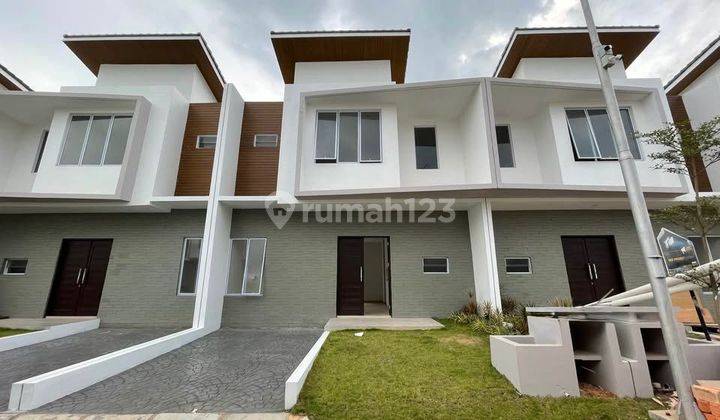 Disewakan Rumah Full Furnished di Azure Bay Pasir Putih Dekat Sekolah Mondial 1