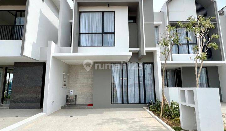 Rumah Takeover Bagus HGB di Avenue Cluster Rosewood, Batam 1