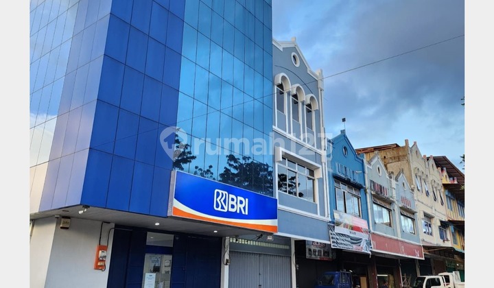 For Sale: 3-Story Shop House in Sungai Panas 2
