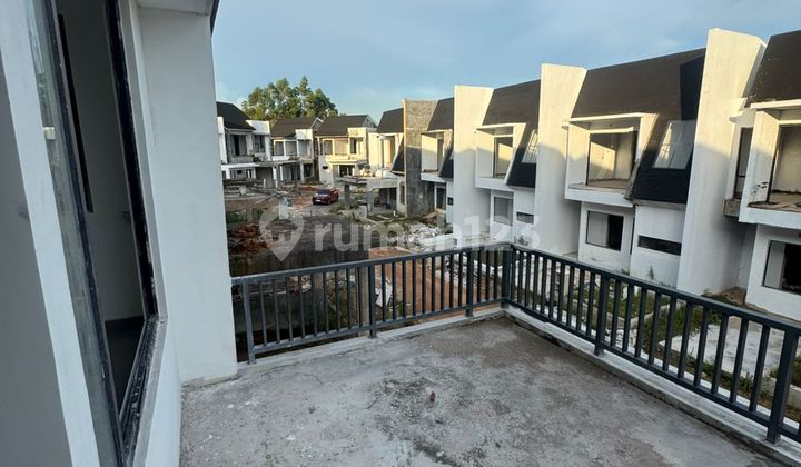 DIJUAL CEPAT!! Rumah Baru Palm Spring The Smart & Green Lokasi Tengah Kota Batam Center
