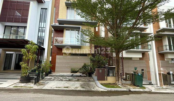Disewakan Rumah Citraland Megah Royal Hills Batam Center  1