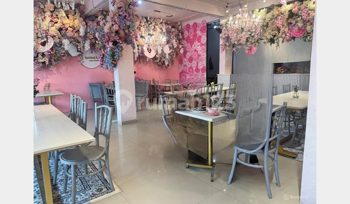 FOR SALE 2 Units of 2.5-Story Terraced Shophouses in GRAND NIAGA MAS Complex, Batam Center... 2