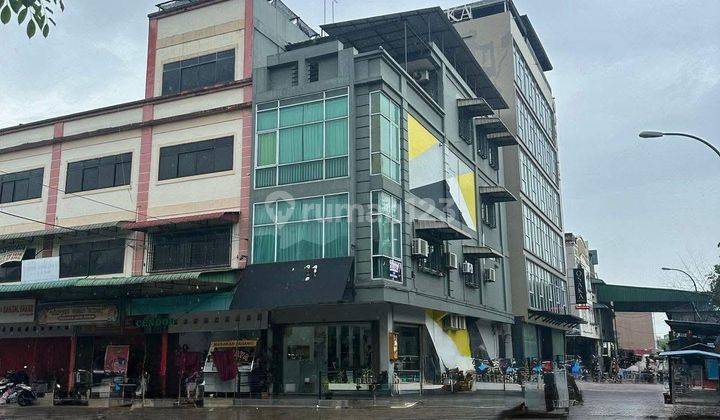 Dijual  Ruko Hook 4Lantai Siap Pakai di NAGOYA NEWTON 2
