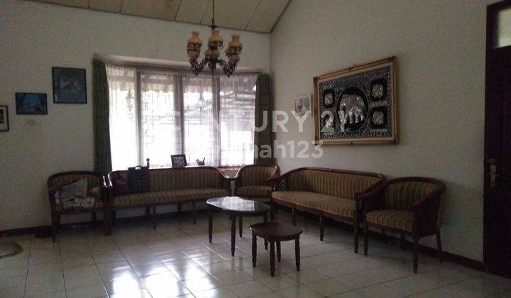 Rumah Asri Kota Bandung Utara Luas Dan Sejuk  2