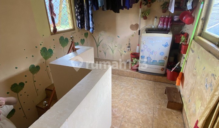 A 165 m2 house in the Wirokerten housing estate near Ringroad Kotagede, close to Jogja city. 2