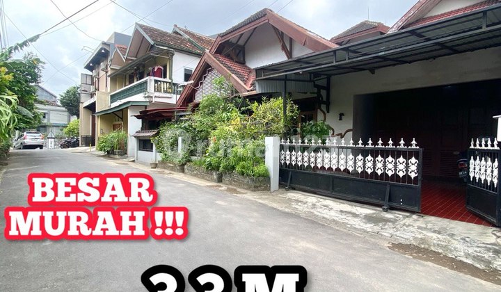 Rumah Besar di Timur kampus UGM dan UNY di Condongcatur Depok Sleman Yogyakarta Rumah Besar di Timur kampus UGM dan UNY di Condongcatur Depok Sleman Yogyakarta