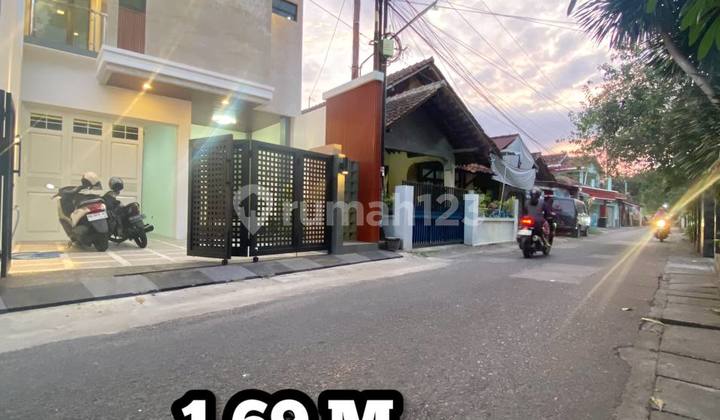 Rumah Baru Mewah Lokasi strategis dekat Ringroad Janti Jogja Banguntapan Bantul Yogyakarta 