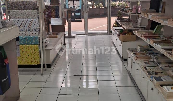 Ruko (Hoek) di Kelapa Gading, Lokasi Premium