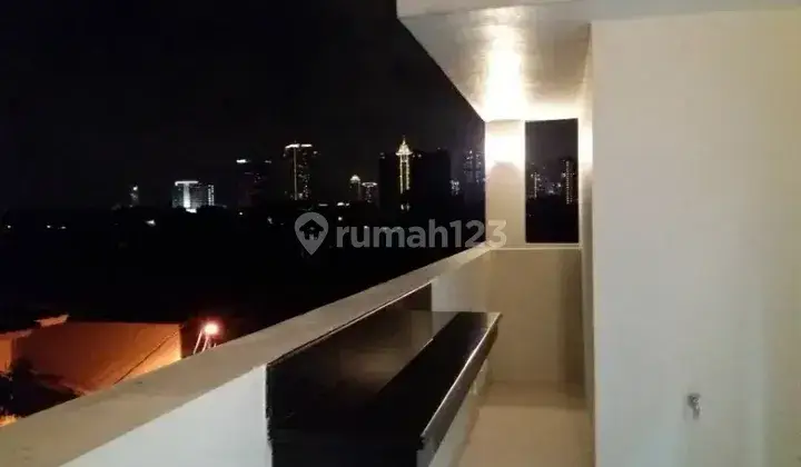 Rumah Bangunan Baru Di Radio Dalam Gandaria Dekat Pondok Indah 2