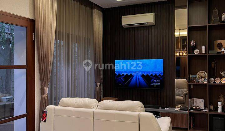 RUMAH ENCLAVE RESIDENCE JUAL CEPAT FURNISHED INTERIOR MODERN

 2