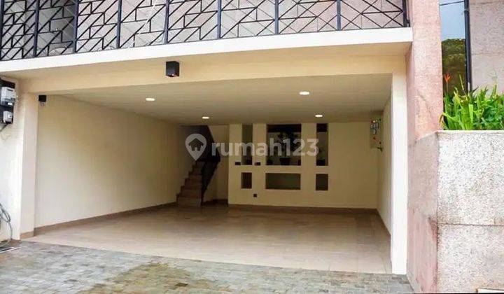 Rumah Di Kemang Barat Baru Town House Tropical Modern Strategis  2